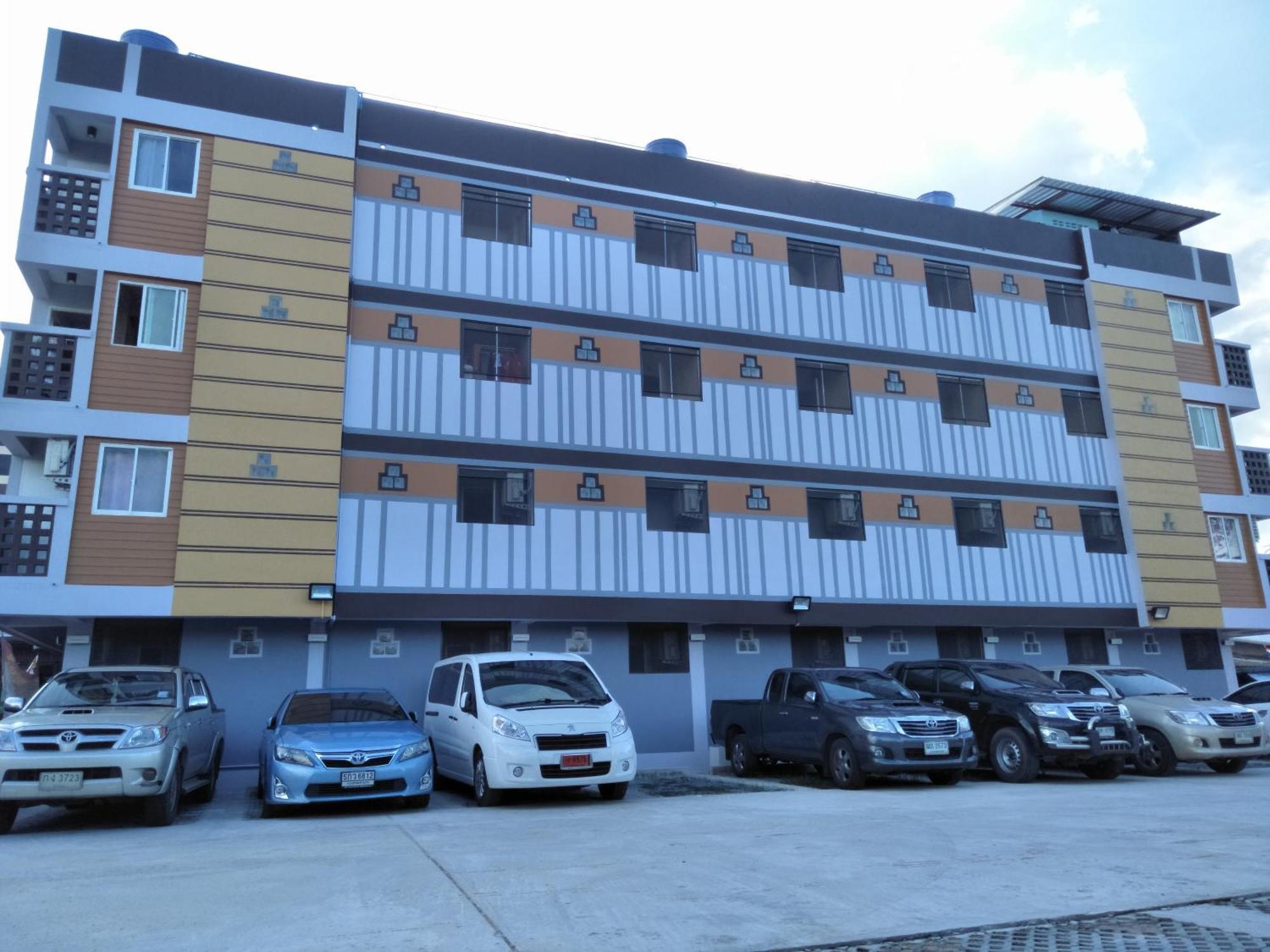 Rinrada Place Hotel Ubon Ratchathani Exterior foto