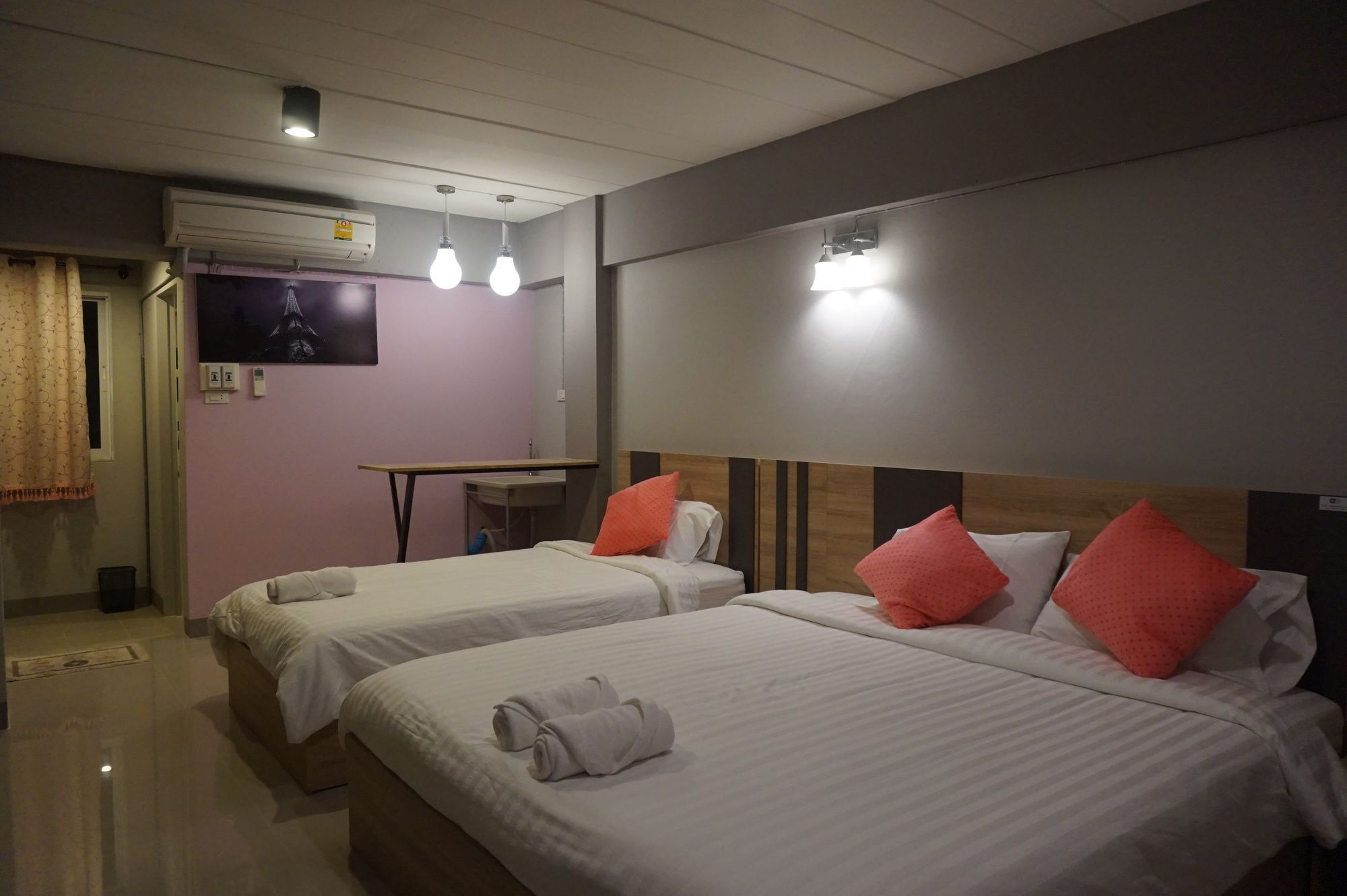 Rinrada Place Hotel Ubon Ratchathani Exterior foto