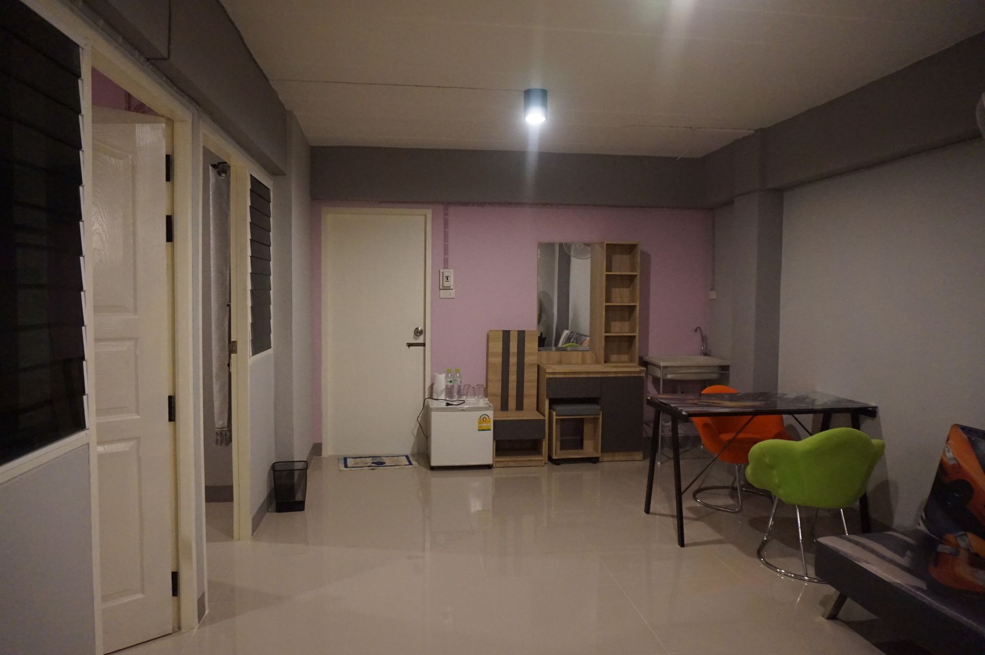 Rinrada Place Hotel Ubon Ratchathani Exterior foto
